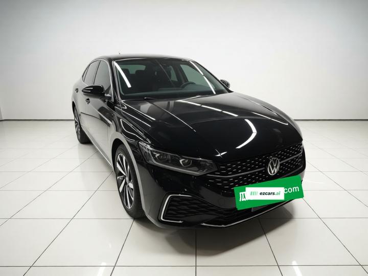 Passat 2022 330TSI Luxury photo 3