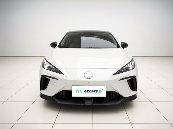 MG4 EV 2022 425km Luxury photo 2
