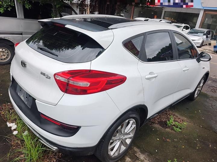 Emgrand GS 2016 Sport 1.3T MT photo 4