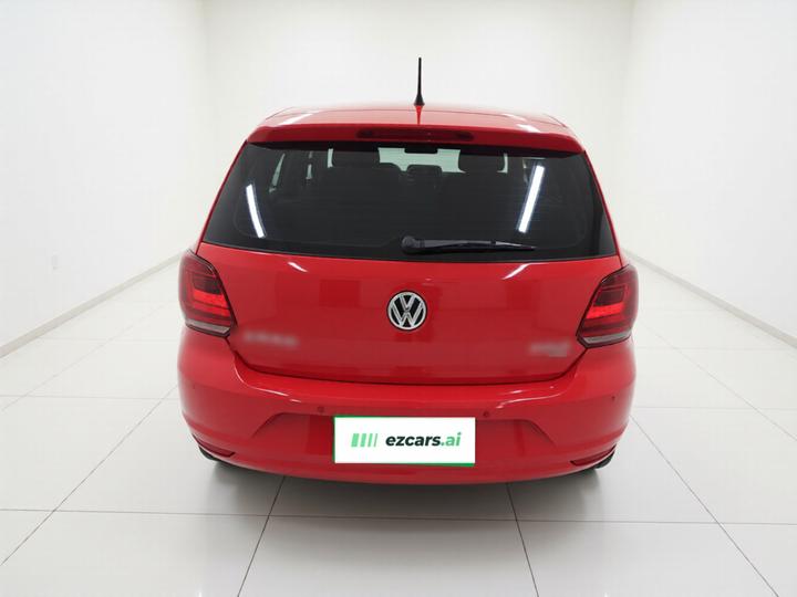 Polo 2016 1.6L AT Comfort photo 5