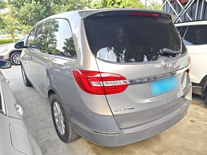 GL8 2018 28T Luxury China VI photo 4