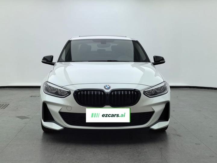 1 Series 2023 125i M Sport photo 3