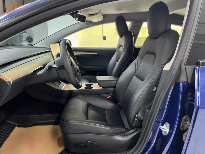 Model 3 2022 RWD photo 7