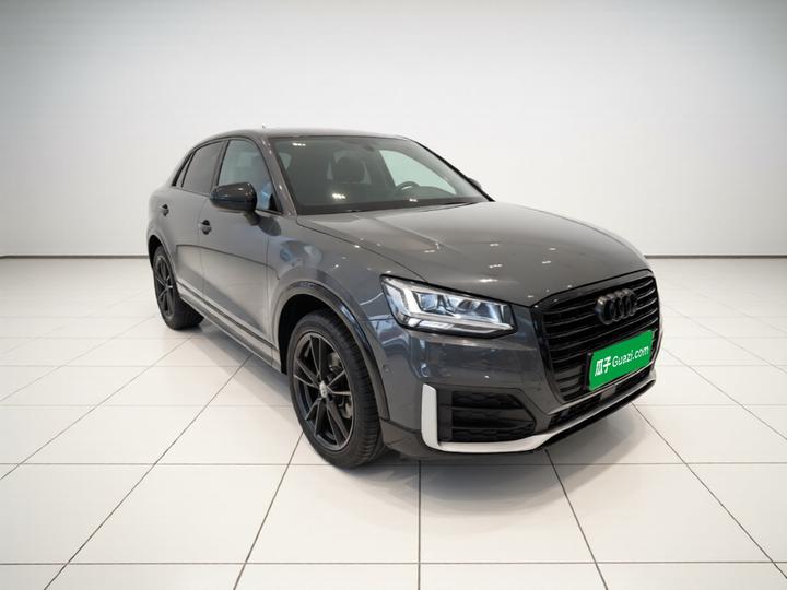 Q2L 2021 35 TFSI Progressive Dynamic photo 3
