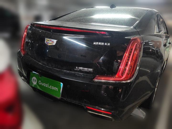 XTS 2018 28T Tech photo 5