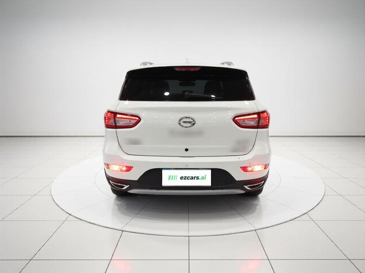 GAC Trumpchi GS4 2017 235T AT RWD Luxury Connected photo 3