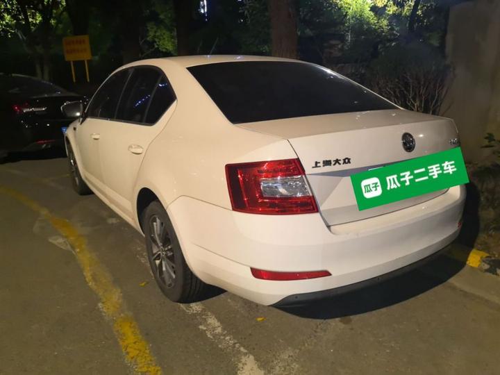 Octavia 2017 1.6L AT photo 4