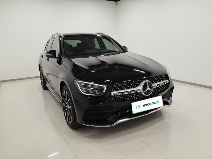 GLC 2020 Facelift GLC 260 L 4MATIC Luxury photo 3