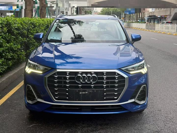 Q3 2019 35 TFSI Progressive Dynamic photo 2