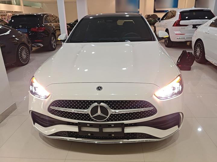 C-Class 2025 Facelift C 260 L Sport photo 2