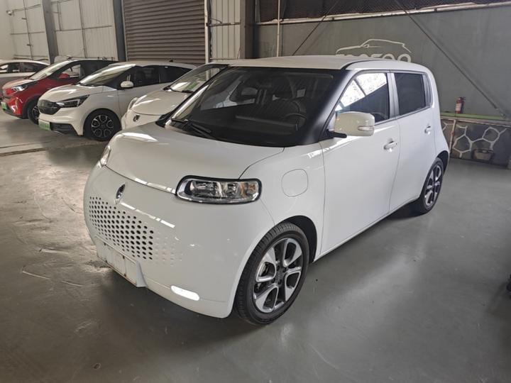 2020 305km Luxury