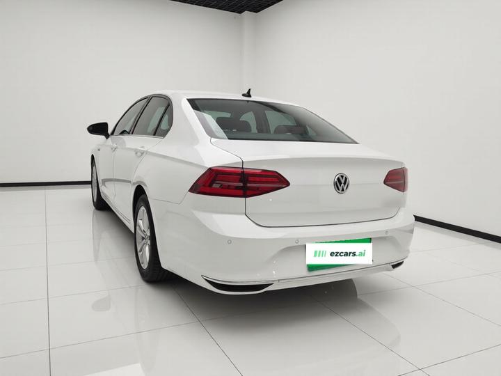 Lamando 2021 230TSI DSG photo 4