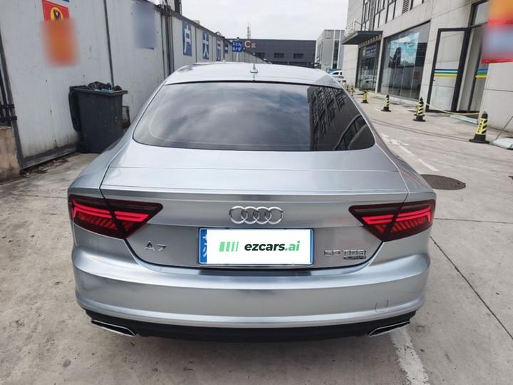 A7 2016 50 TFSI quattro Comfort photo 2