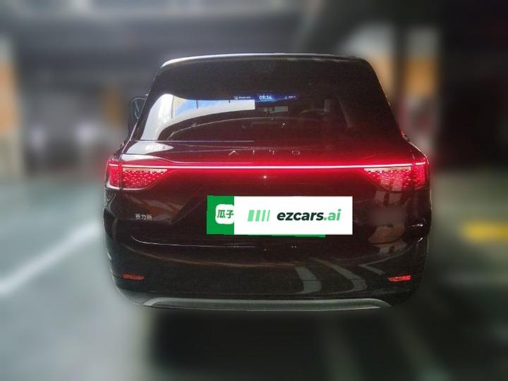 HIMA AITO M9 2025 EV Ultra 100kWh 5-Seater 192-Line LiDAR photo 5