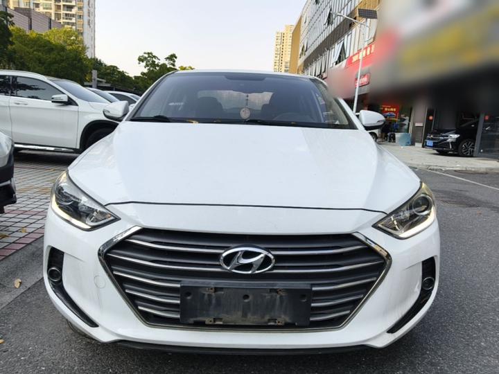 Elantra 2016 1.6L AT Smart Elite photo 2
