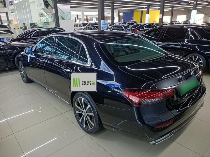 E-Class EV 2022 Facelift E 350 e L PHEV photo 4