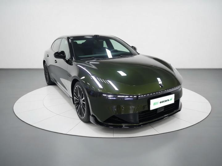 10 EM-P 2025 240 AWD Ultra Sport photo 3
