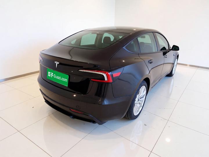 Model 3 2025 Long Range AWD photo 4