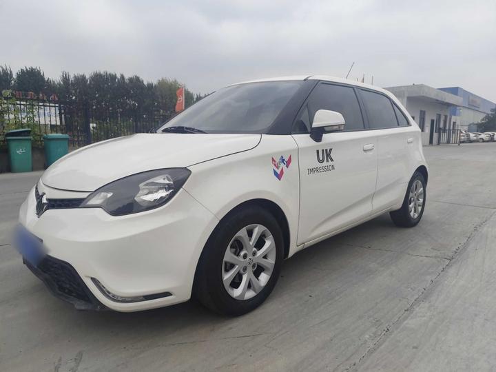 3 2014 1.5L AMT Elite