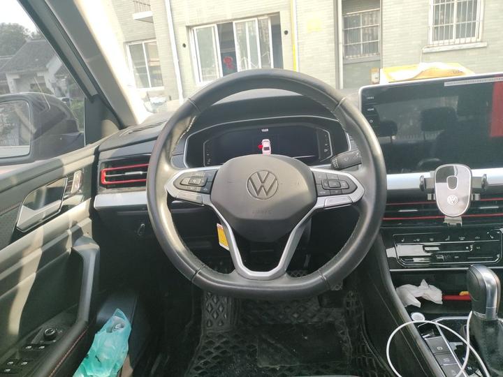 Lavida 2023 280TSI DSG photo 3