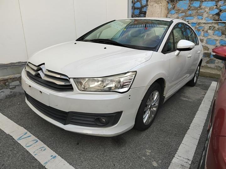 2013 Sedan 1.6L AT
