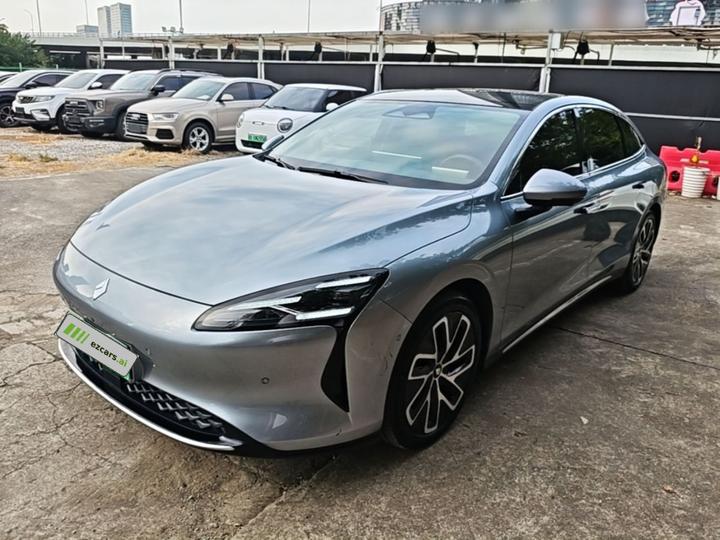 2025 EV 600km Luxury