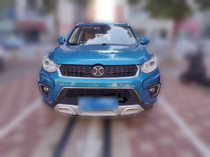 BAIC X35 2016 1.5L AT Premium photo 2