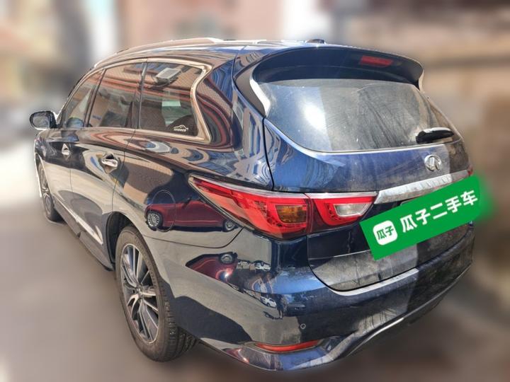 QX60 Imported 2018 2.5 S/C Hybrid RWD Family photo 4