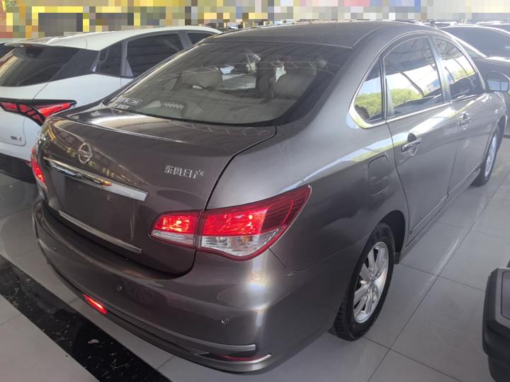 Sylphy 2012 Classic 1.6XE AT Comfort photo 6