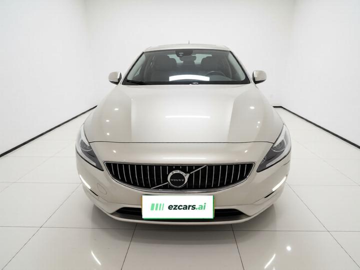 S60 2018 S60L T3 Progressive photo 2