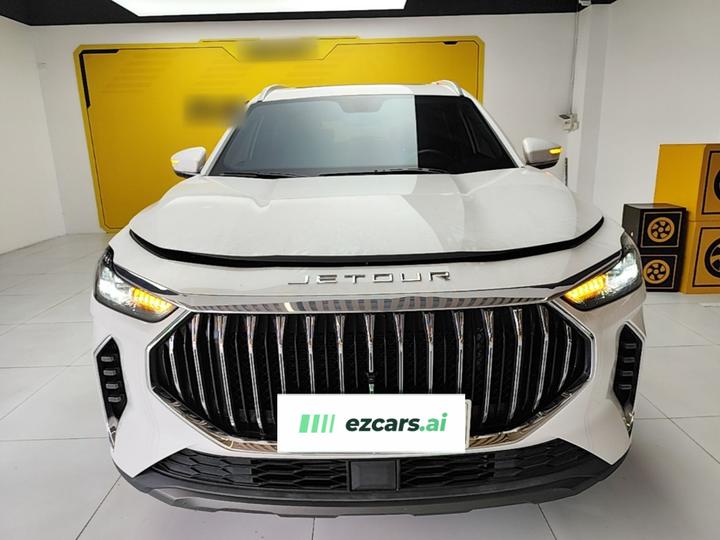X70 PLUS 2023 1.6T DCT 7-Seater photo 2