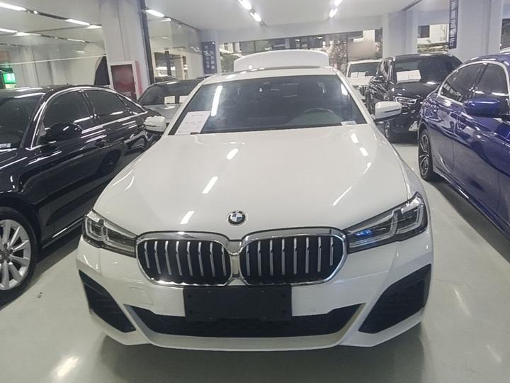 5 Series EV 2022 535Le M Sport Package photo 2