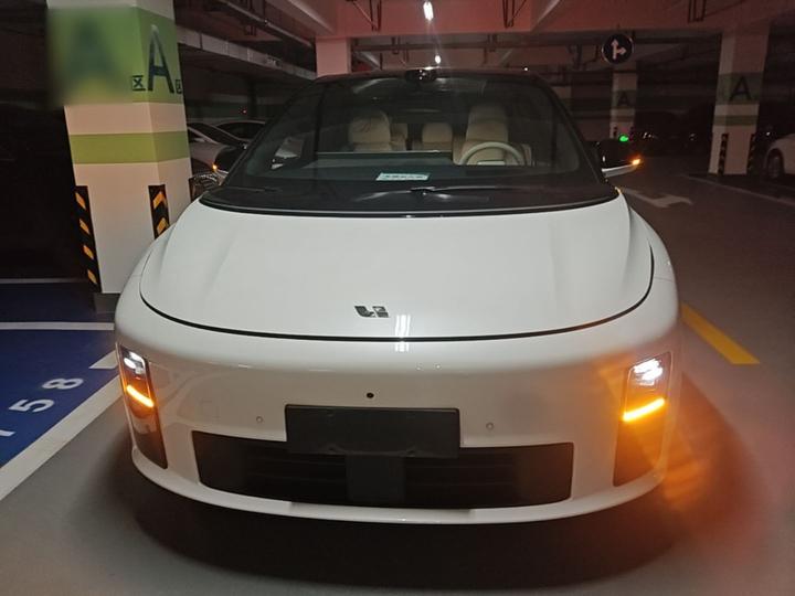 Li Auto i6 2025 RWD Standard photo 2