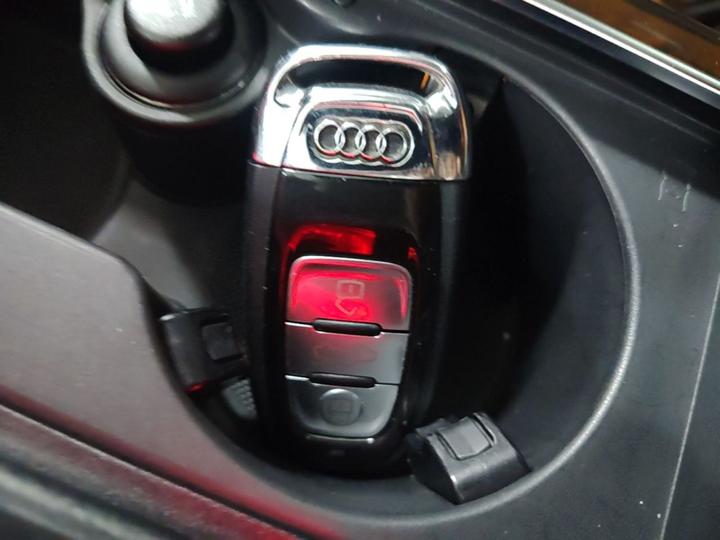 A8 2017 A8L 45 TFSI quattro Excellence Collection photo 8