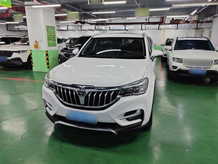 Zhonghua V6 2018 1.5T AT Premium photo 2
