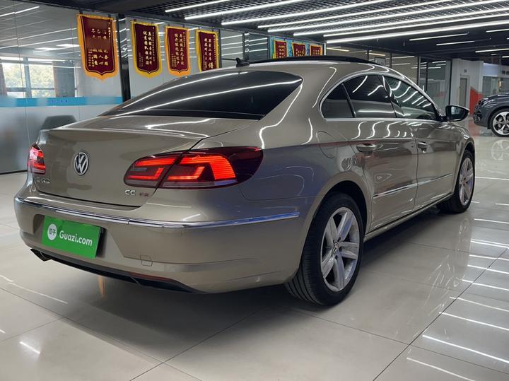FAW-Volkswagen CC 2015 2.0TSI Supreme photo 4