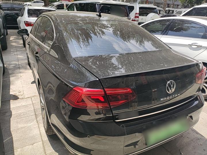 Magotan GTE PHEV 2022 GTE Luxury photo 4