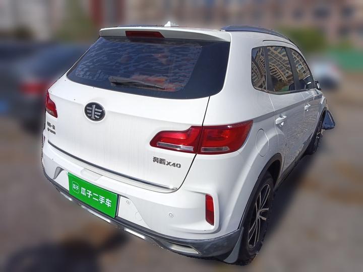 Bestune X40 2018 1.6L MT Luxury photo 6