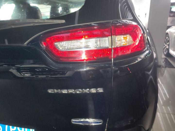 Cherokee 2016 2.4L Leading photo 7