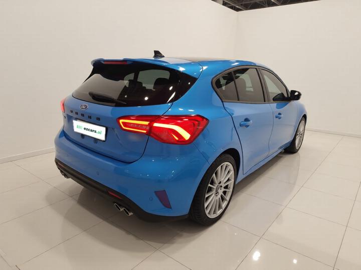 Focus 2022 Hatchback EcoBoost 180 AT ST Line photo 4