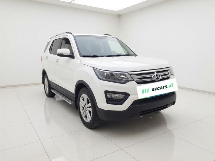 CX70 2016 1.6L MT Luxury photo 3