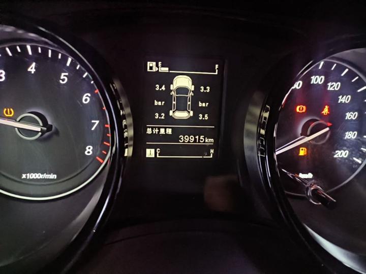 Wuling 2021 1.5T MT Luxury photo 7