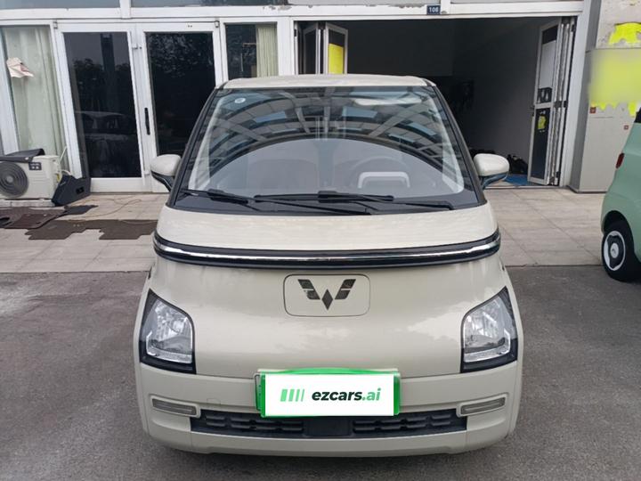 Wuling Air ev 2023 4-Seater - Standard photo 2