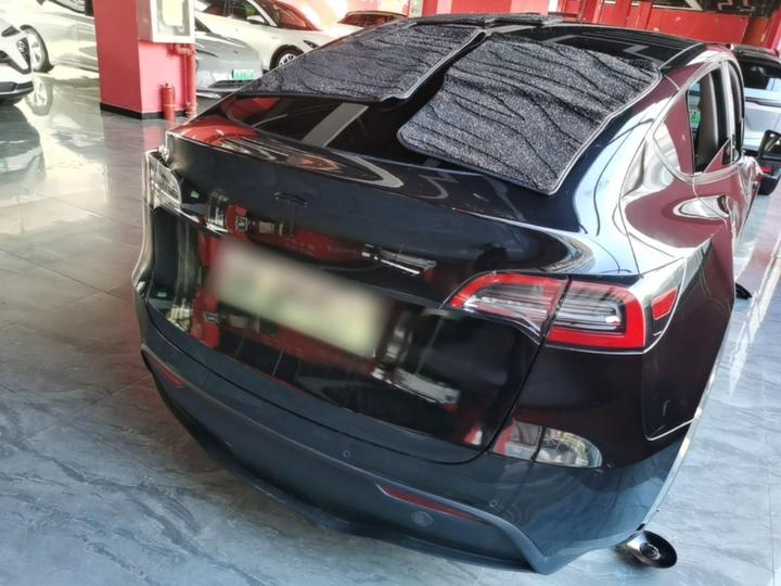Model Y 2021 Long Range AWD photo 4