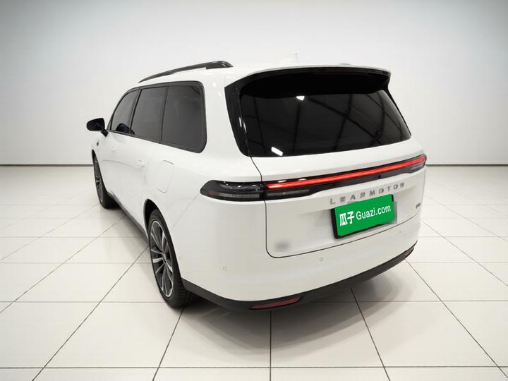 Leapmotor C16 2024 EV 520 Exclusive photo 4