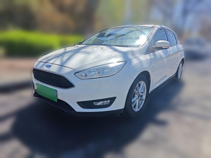 Focus 2018 Hatchback Classic 1.6L AT Fashion