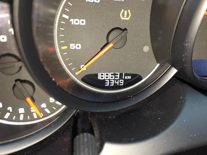 2015 Cayenne 3.0T photo 6