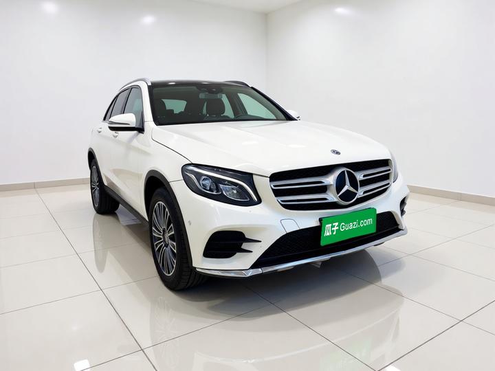 GLC 2017 GLC 260 4MATIC Dynamic photo 3