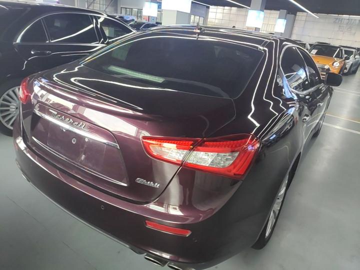 Ghibli 2014 3.0T Standard photo 4