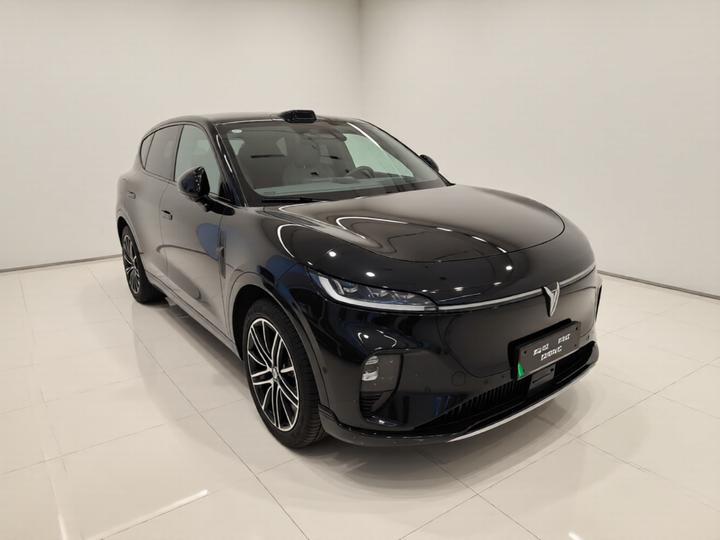 Voyah 2025 AWD Qiankun photo 3